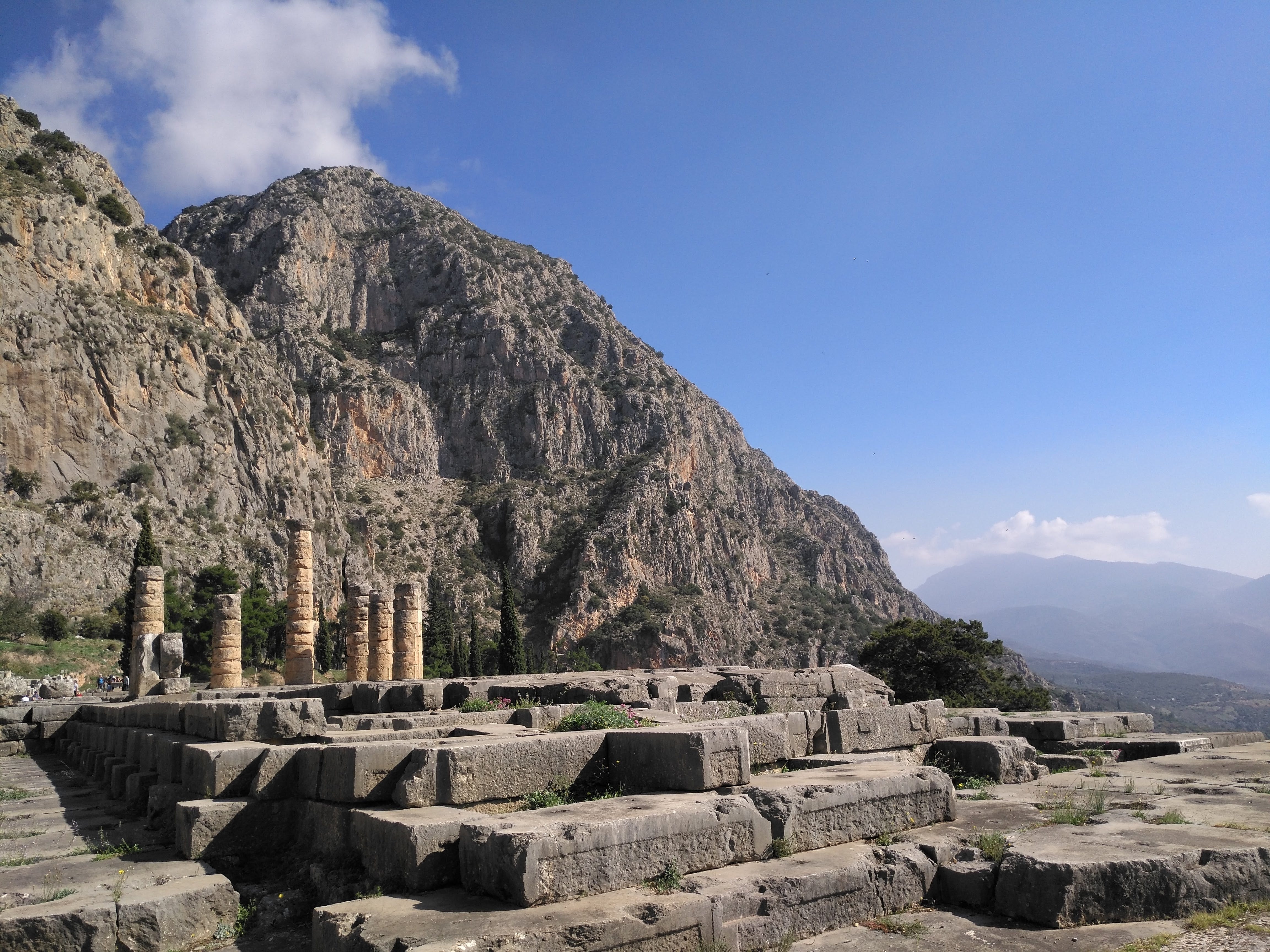 Maxims From The Delphic Oracle Socrates Stoicism And The Philosophy By Donald J Robertson Stoicism Philosophy As A Way Of Life Medium Maxims From The Delphic Oracle Socrates Stoicism And The Philosophy By Donald J Robertson Stoicism Philosophy As A Way Of Life Medium