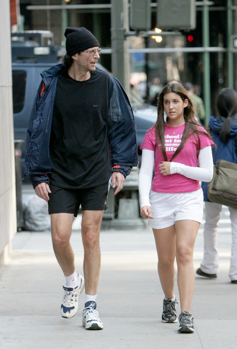 Howard Stern Jogging In Nyc With Daughter Ashley By Shabooty Shabooty Howard Stern Comedy Hip Hop Music