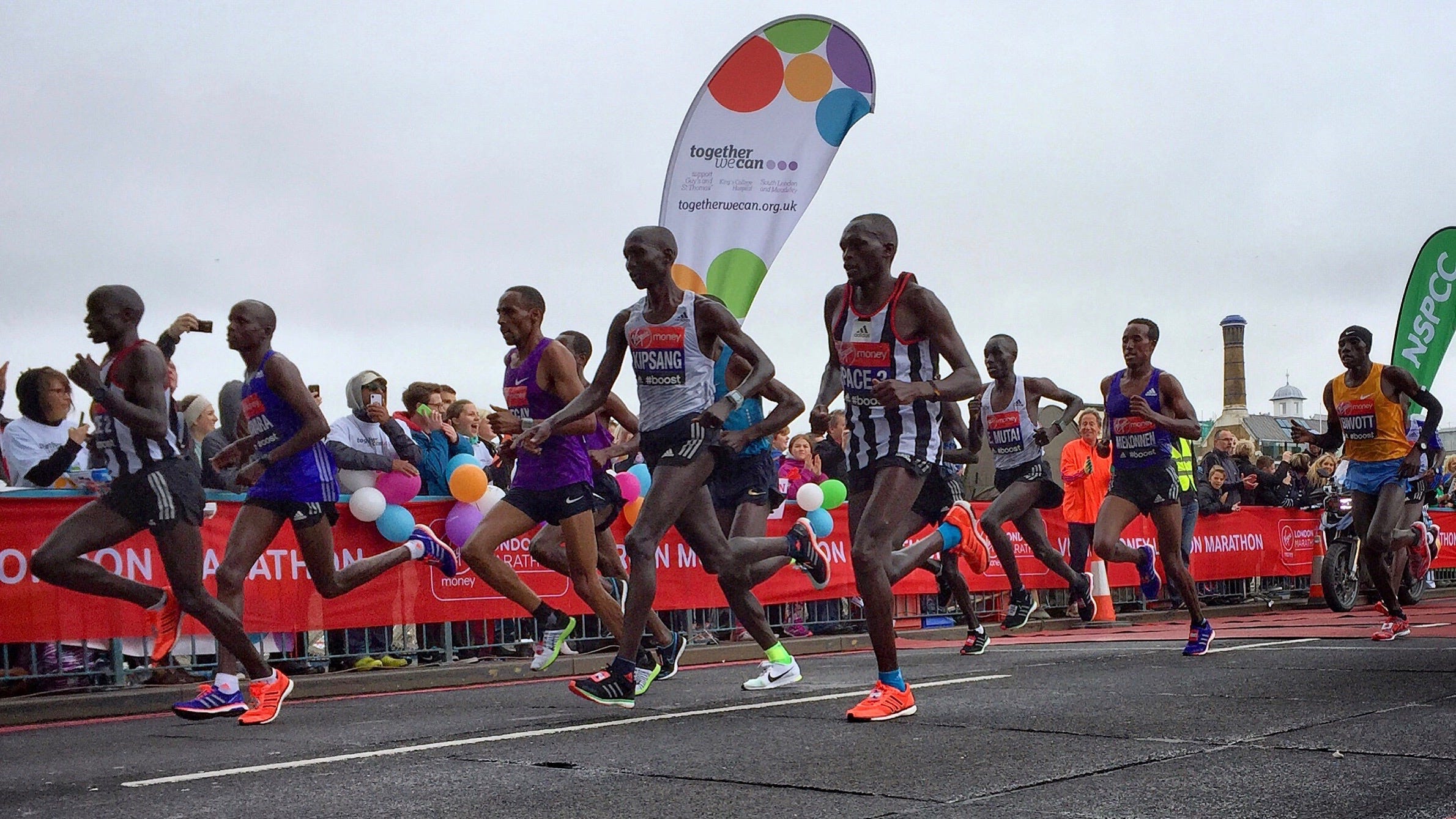 фон легкая атлетика абстракция. спортсмен марафонец. женские психологические марафон. бег фото. креативный марафон.