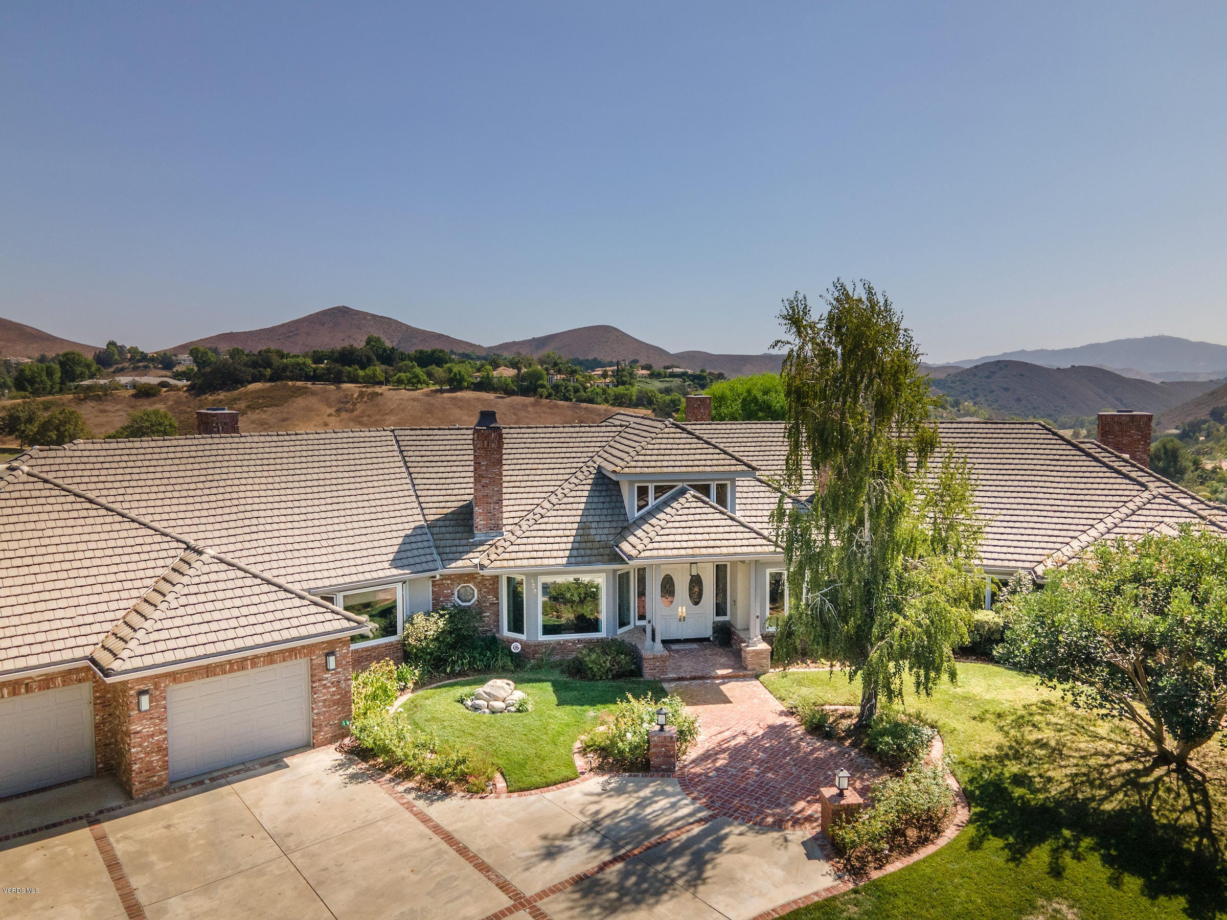 VirtuallyCalifornia — Tour Exclusive Dilbeck Properties by Dilbeck