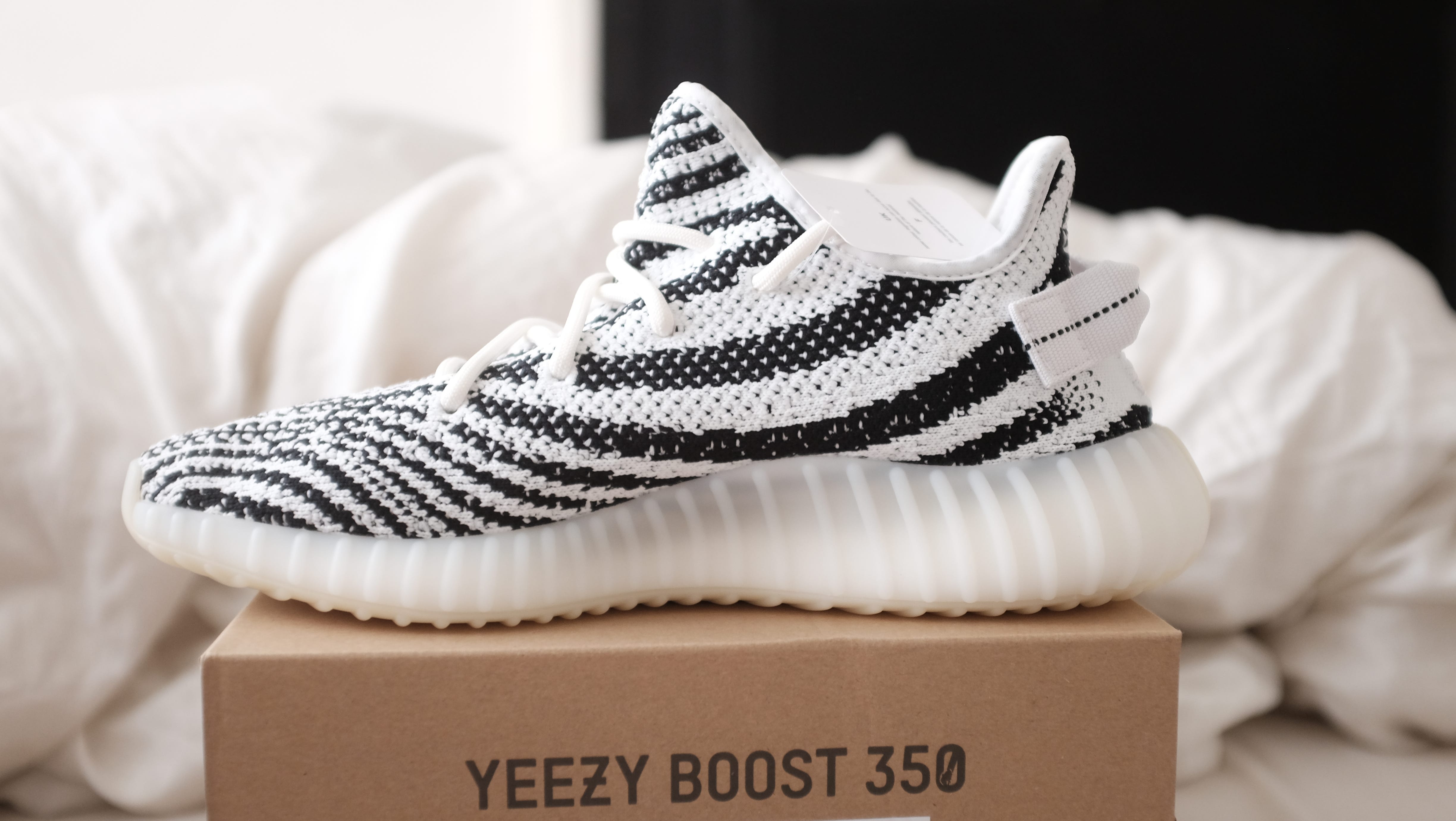 Cheap Yeezy Zebra, Fake Yeezy Boost 350 V2 Zebra Sale 2021