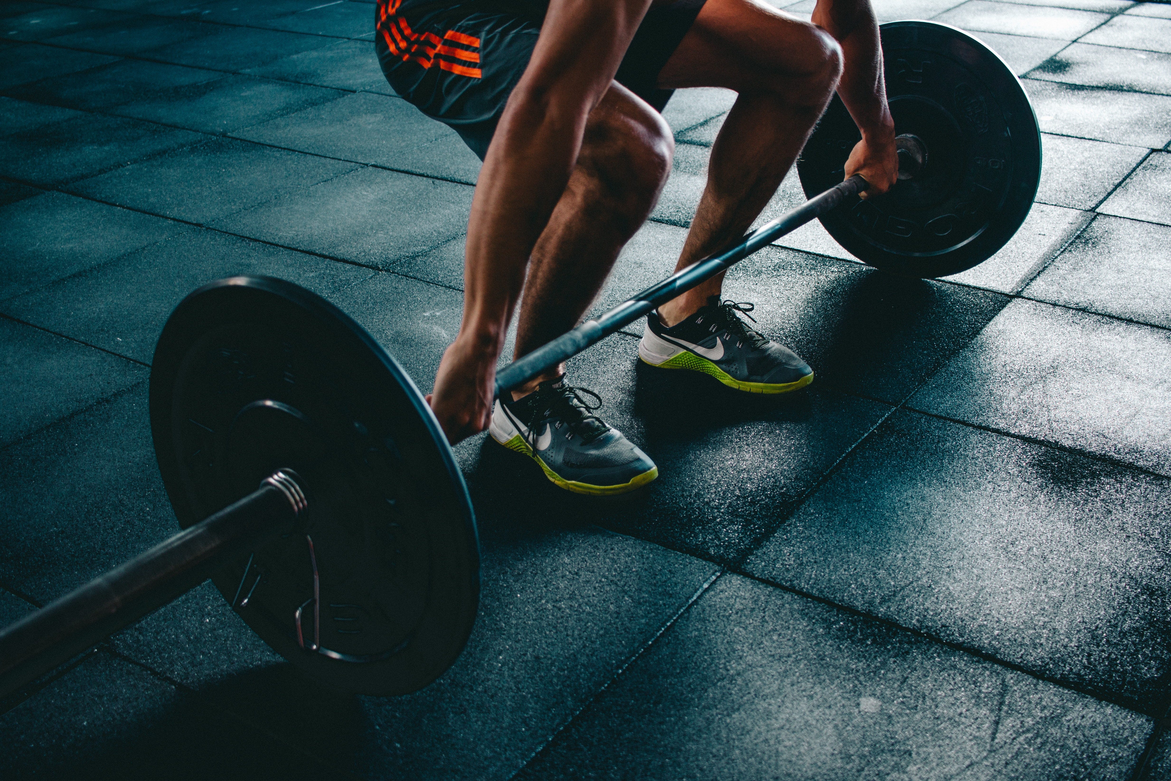 Lifting weights at the gym