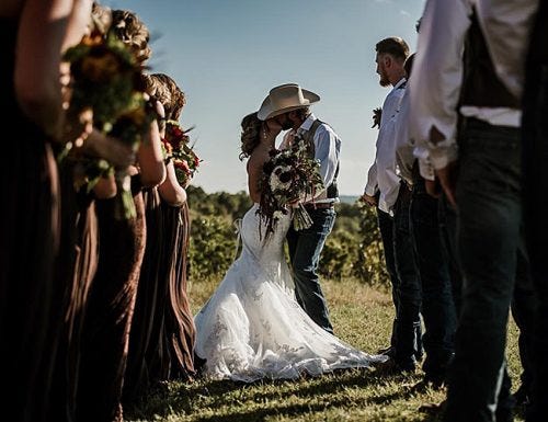 200 Of The Best Of Country Wedding Songs Olga Reznikova Medium