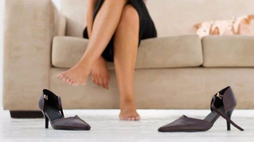 Trucos para que zapatos nuevos te lastimen | by Calzados Club Verde | Medium