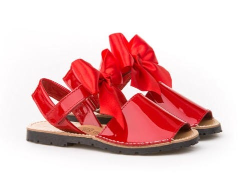 sandals for young ladies