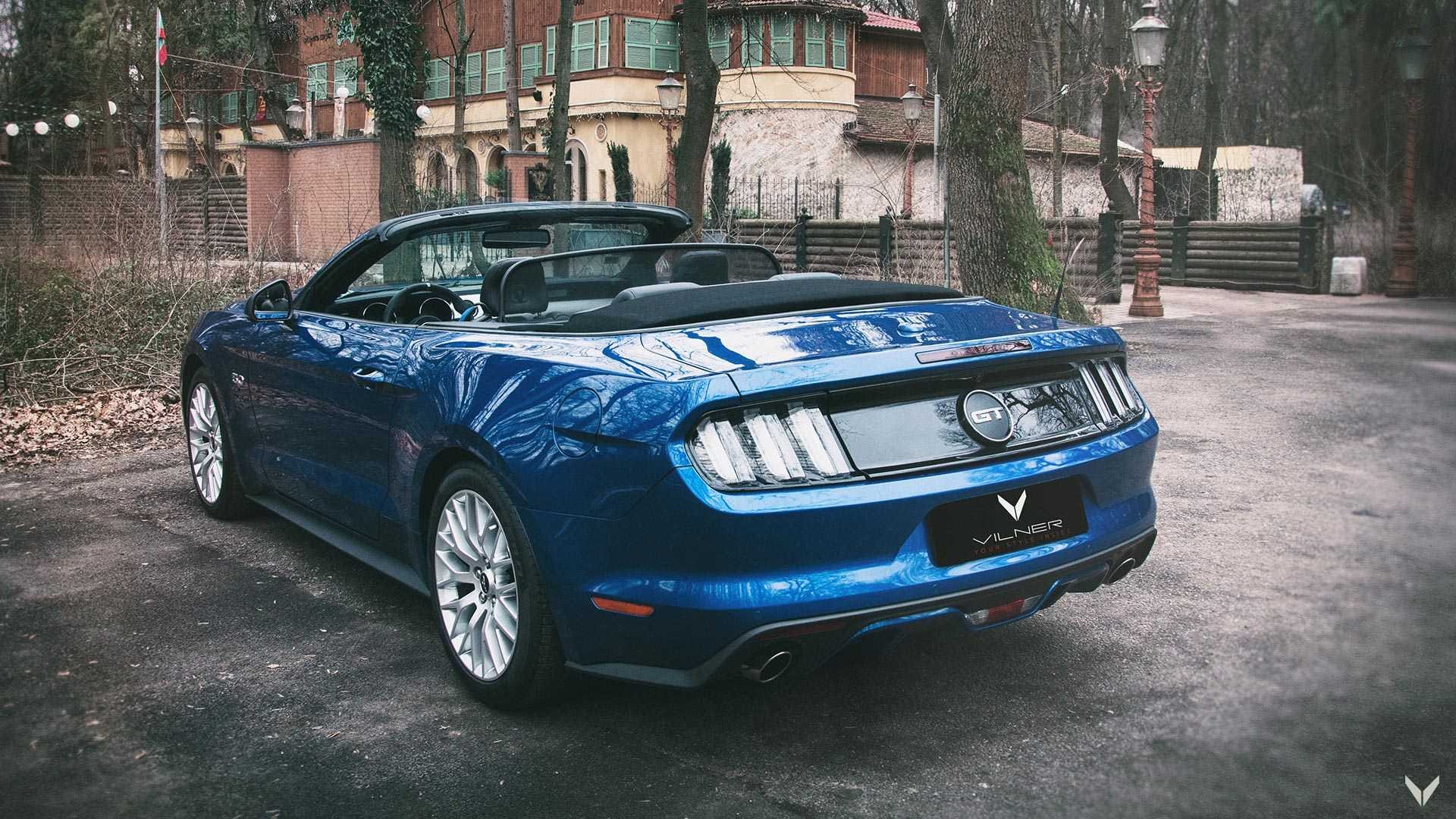 Old Ford Mustang Convertibles Get Fresh Style From Cabin
