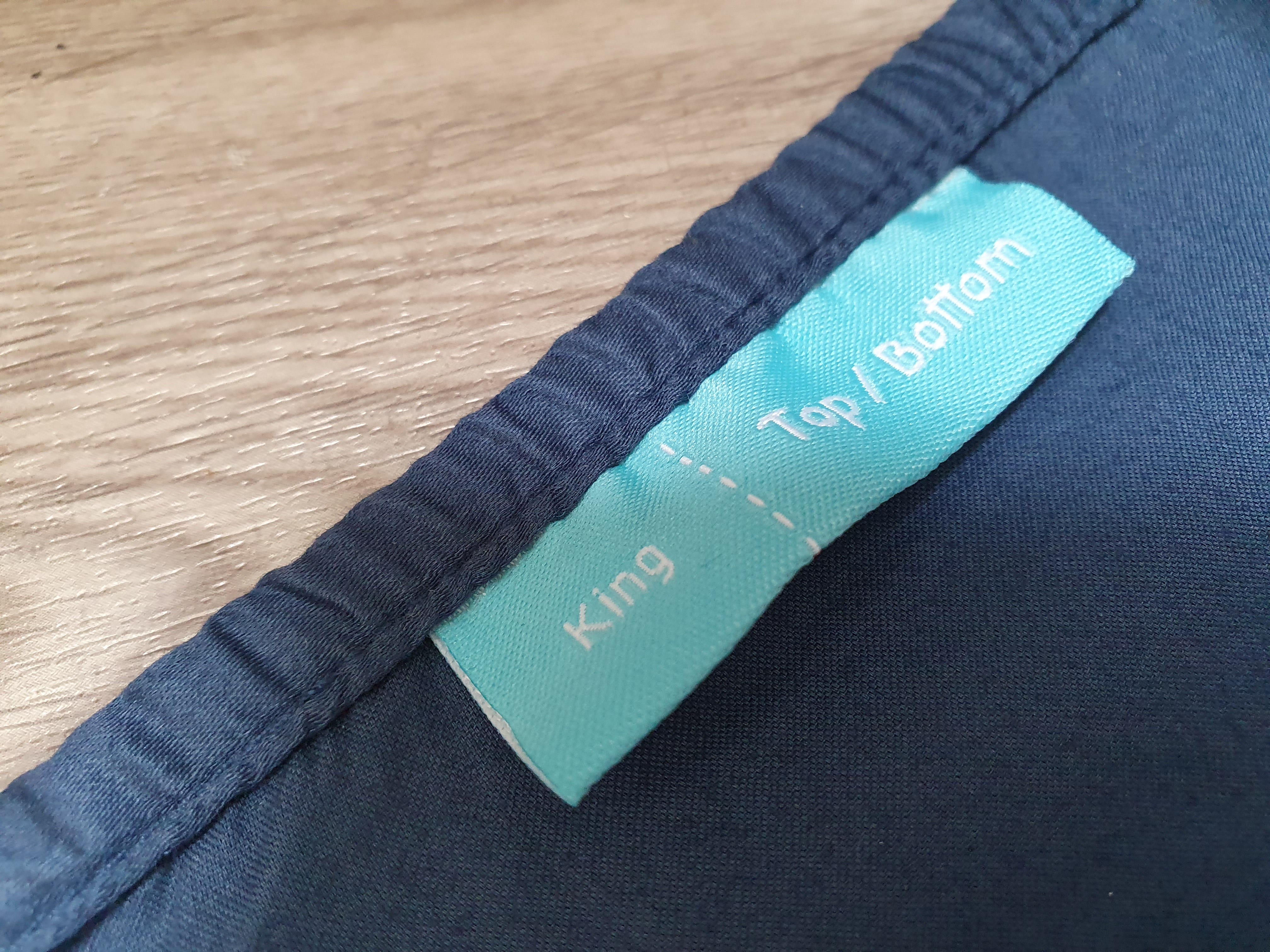 Intelligent tags to know the size and direction to put on your Kapas bed sheet