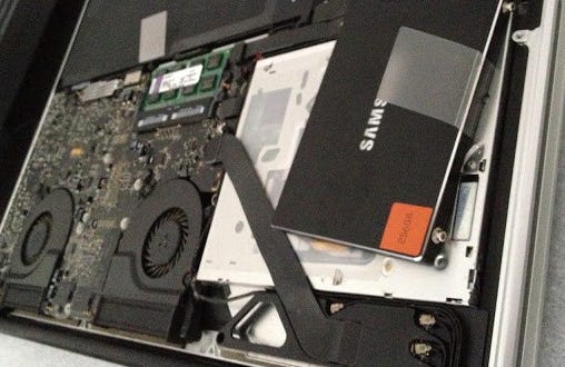 How to?] MacBook Pro: sostituzione HDD con SSD | by Stefano Talarico |  Medium