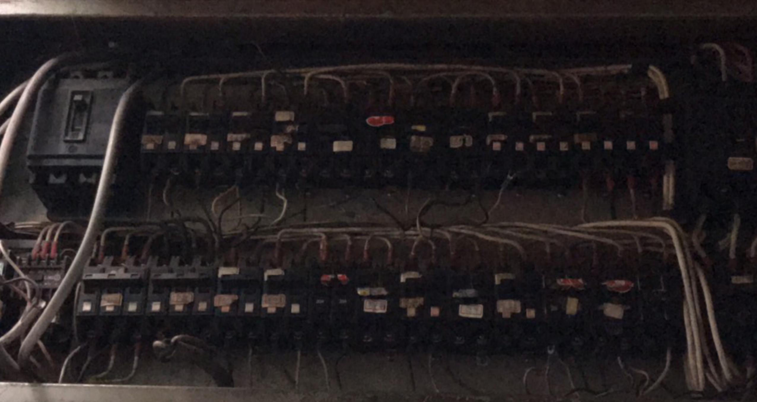 Which Strategy You Will Choose to Implement CircuitBreaker for