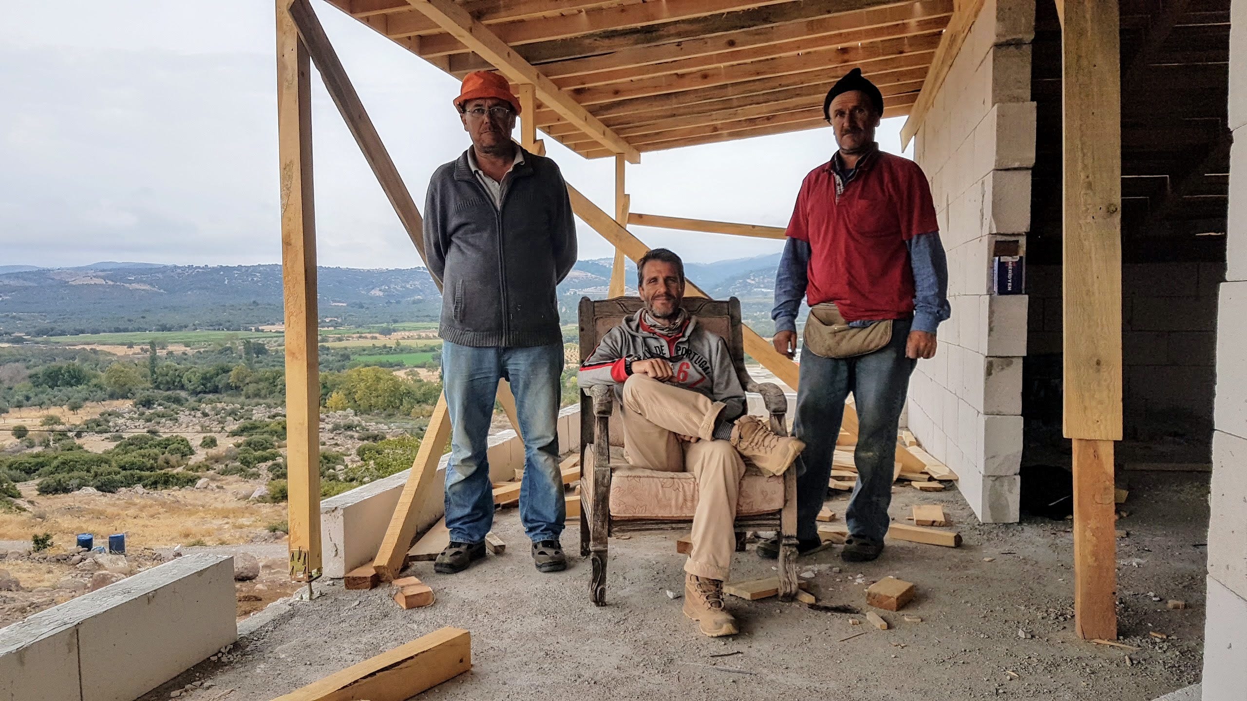Köyde doğal ev yapma hevesi — 3. Nasıl oldu anlamadım ama oldu İki