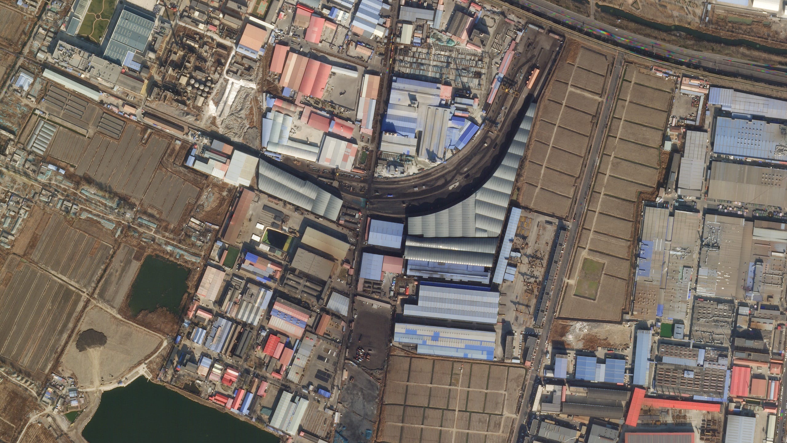 Satellite Imagery Provides Insights Into Holiday Supply Chain Images, Photos, Reviews
