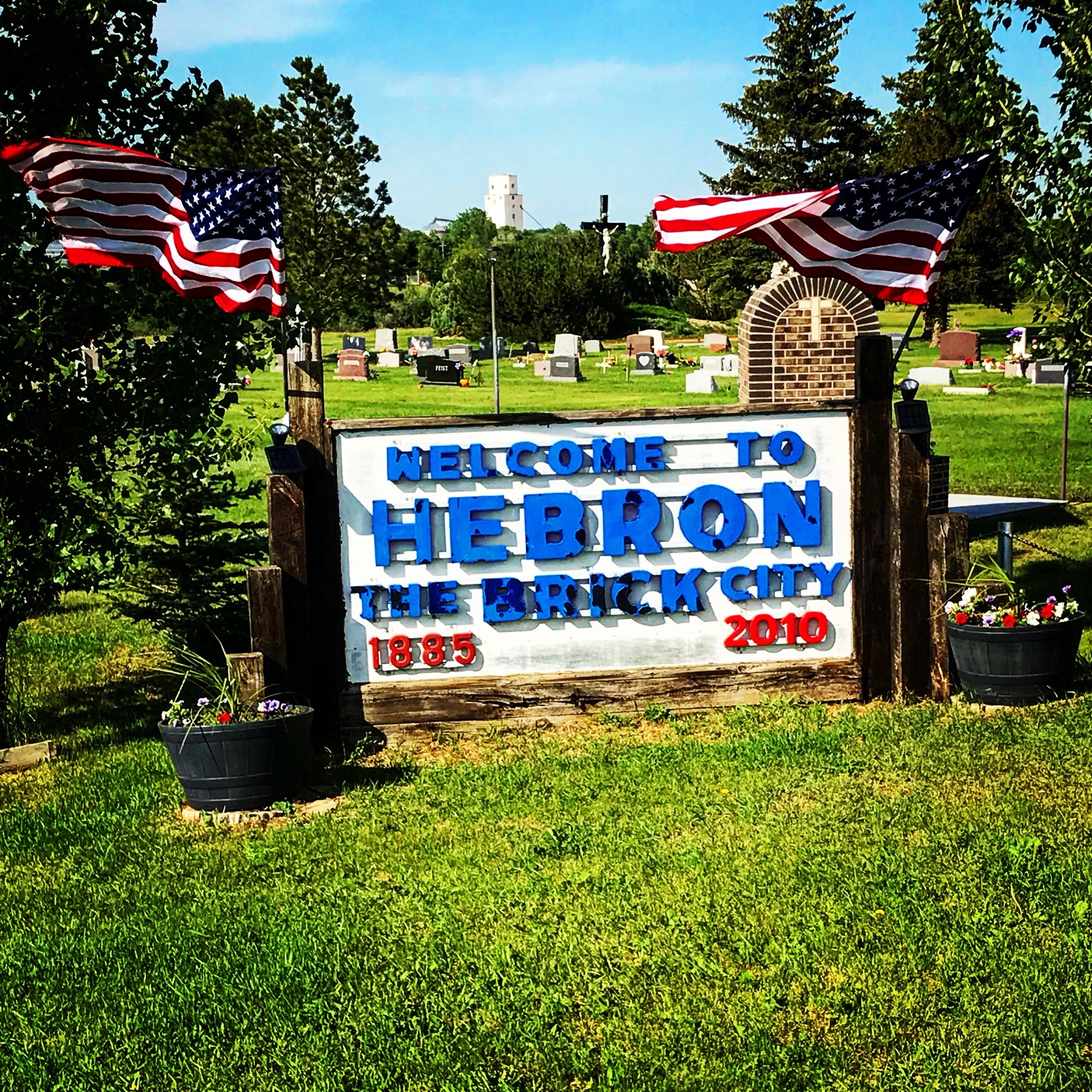 Day 26 Medora To Hebron Nd Flag At City Hall In Richardton Nd By Mark Roys Fiftyonepercent Medium