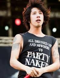 標準的美日搖滾 One Ok Rock Radioccu Medium