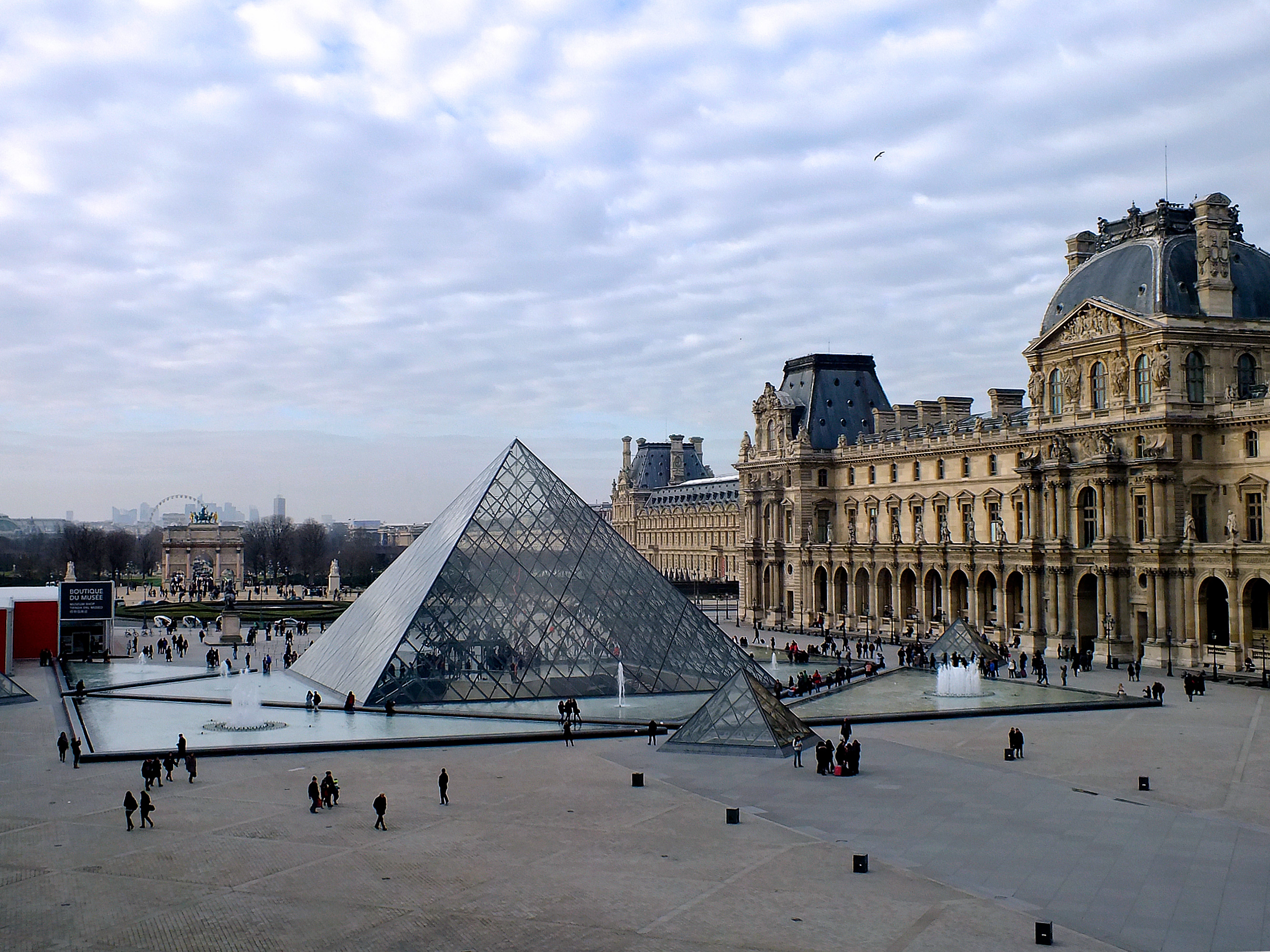 Louvre