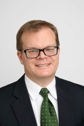 王健林及万达集团背后的朝廷权贵家族 习 胡 温 贾 王 文章目录 By 编程随想 Medium