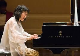 Die Frau Die Geboren Wurde Um Mozart Zu Spielen Journalism
