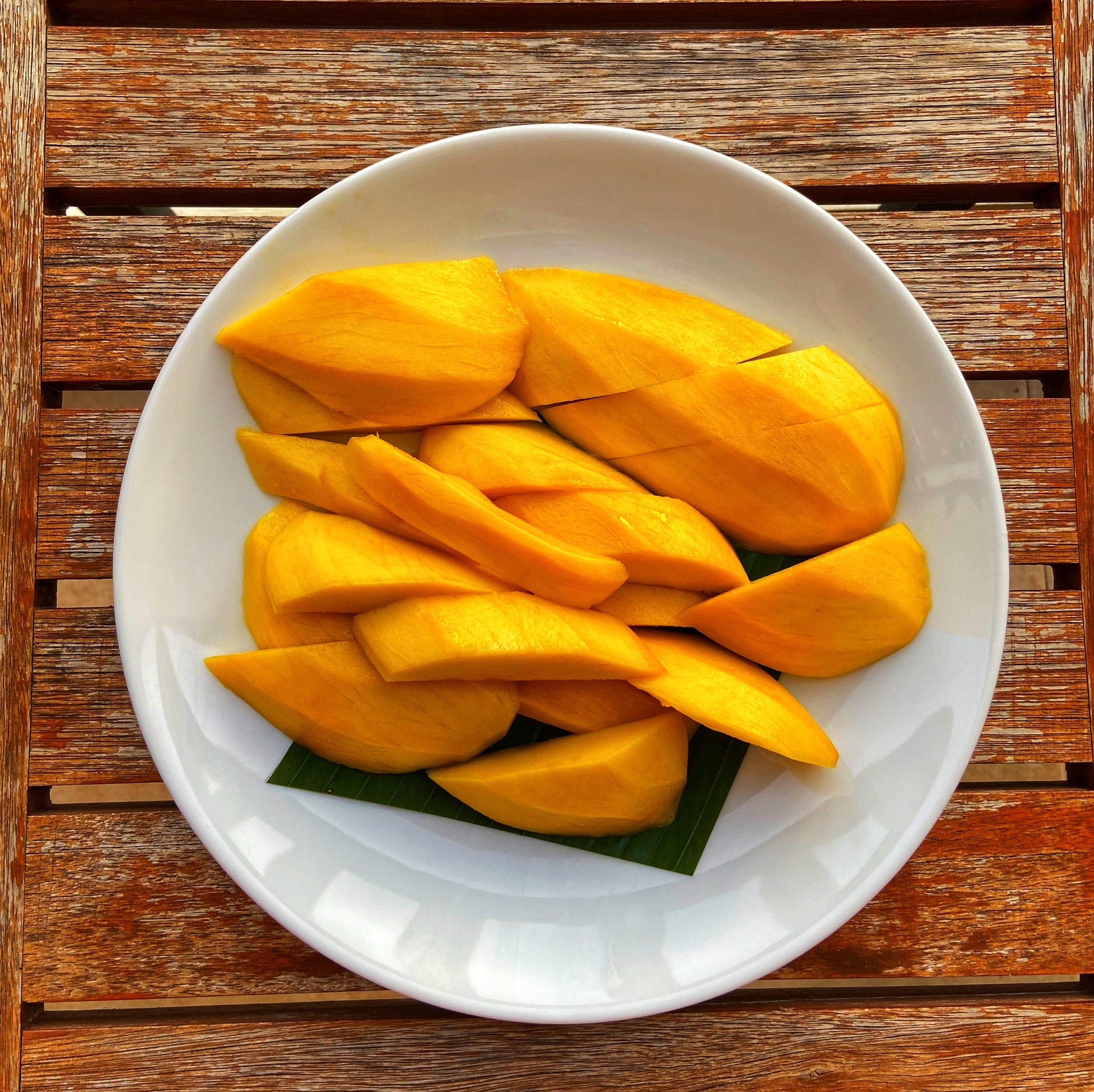 What Tastes Like A Mango Every Time I Bite Into A Mango I M By Devika Pathak The Coffeelicious Medium