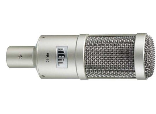 Which microphone should I use to record my podcast? | by Omny Studio team |  Omny Studio blog