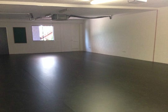 Get The Best Dance Out Of You With Potent Sprung Floor