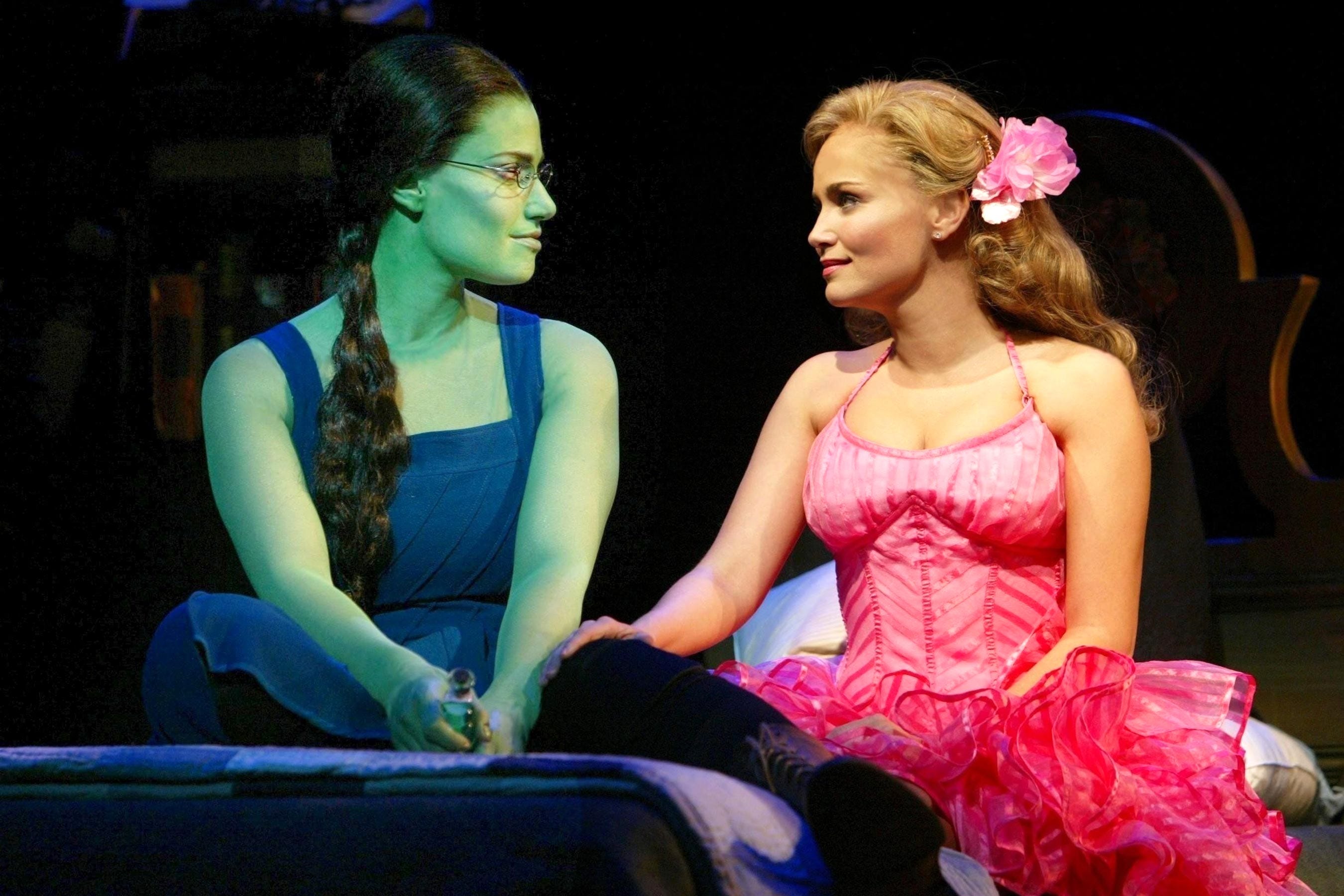 How Idina Menzel and Kristin Chenoweth can Star in the