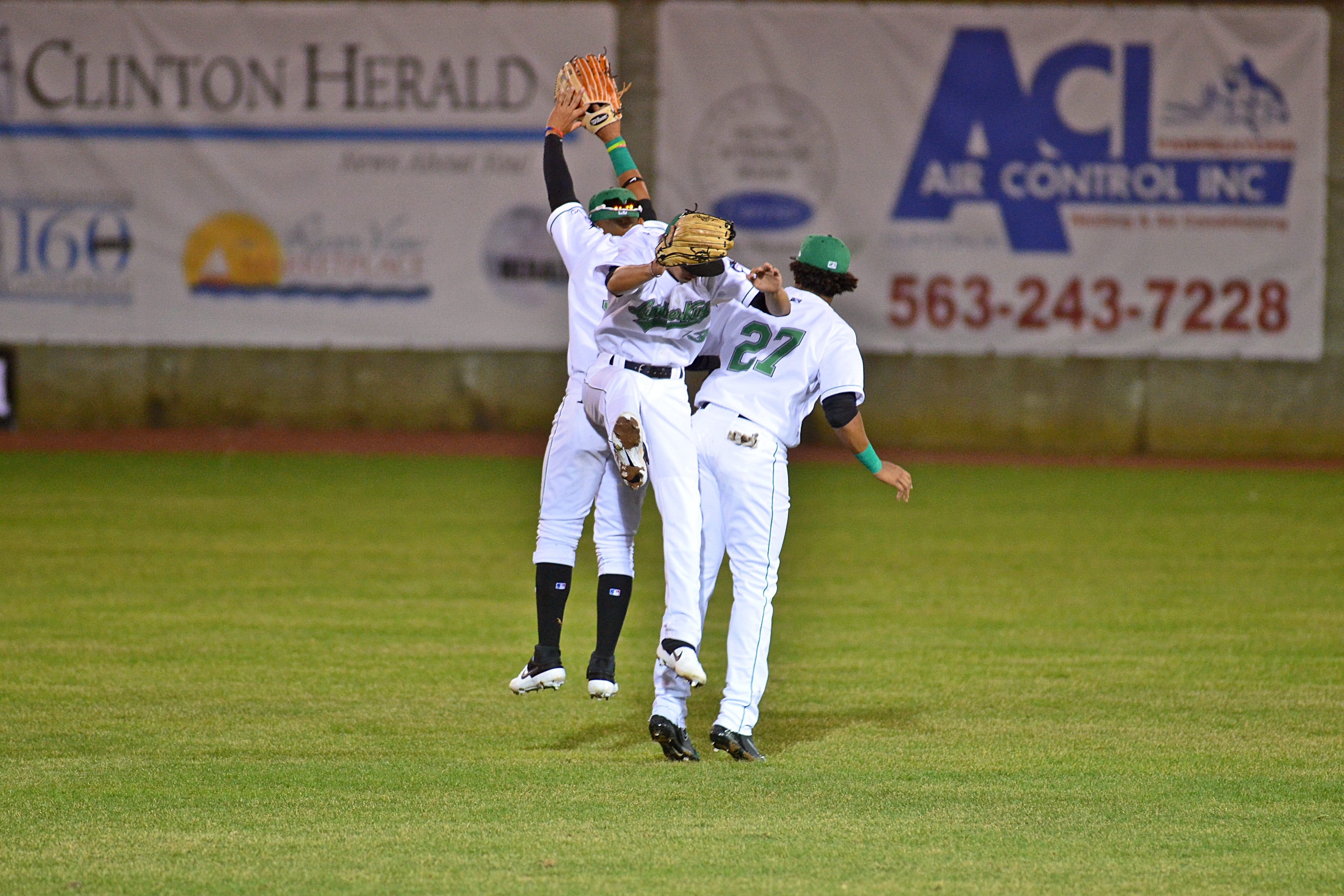 west michigan whitecaps score