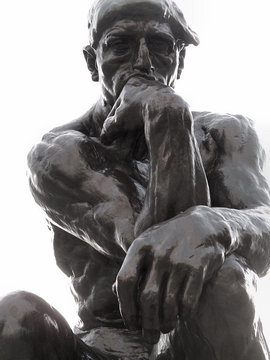 The Thinker — or how the “Mandela Effect” gave him second and third