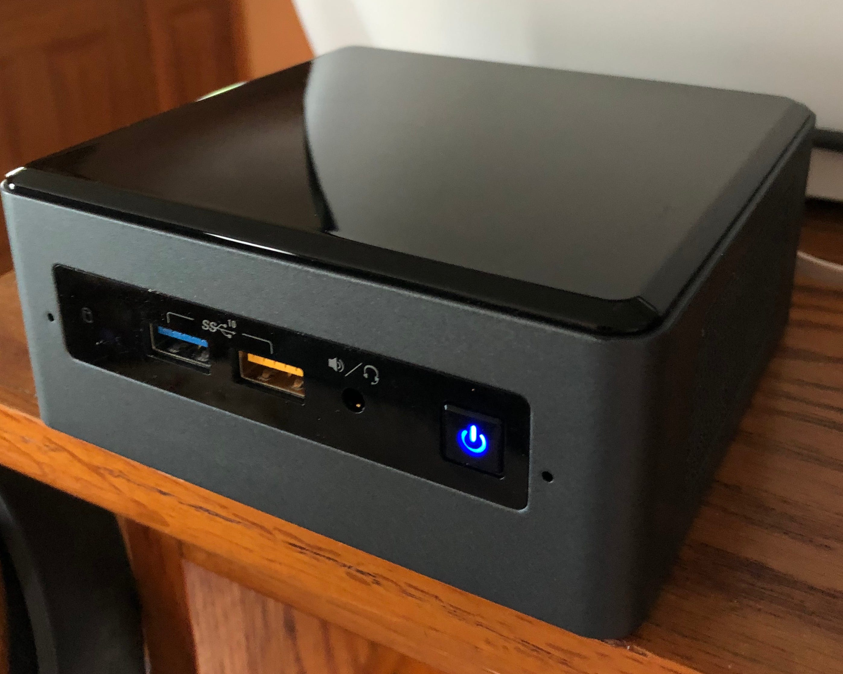 Installing Home Assistant in a VM on a NUC, the correct way by David