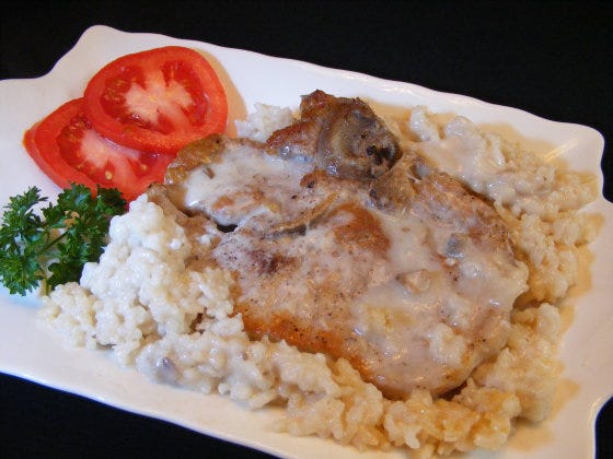 Smothered Pork Chops With Cream Of Mushroom Soup And Rice By Food Recipe Medium