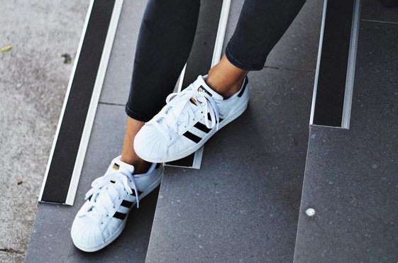 7 Times Your Favorite Influencers Wore Adidas Sneakers | by Toni Quiogue |  THREAD by ZALORA