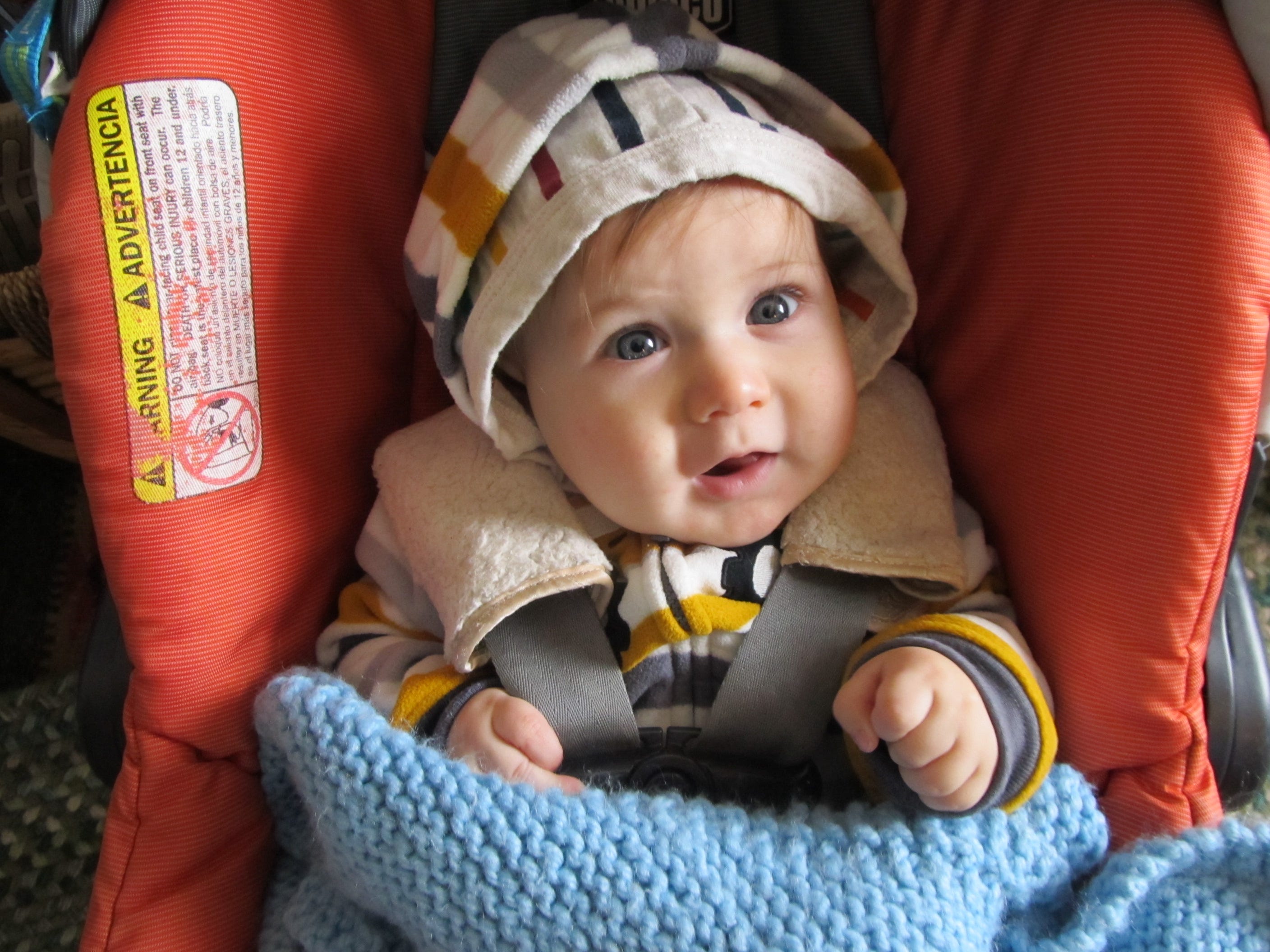 baby kleenex toy