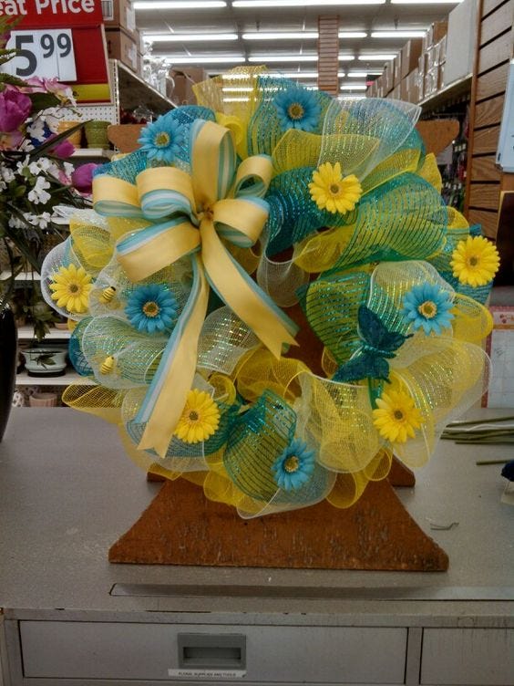 Making Celebrations Look Stunning With Ribbon And Tulle Decorations