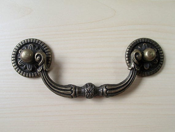 How To Select The Greatest Antique Dresser Drawer Pulls