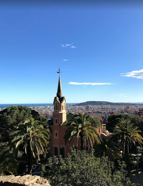My phone was stolen in Barcelona. And it became the best trip I'd ever… |  by Dina | Writers On The Run | Medium