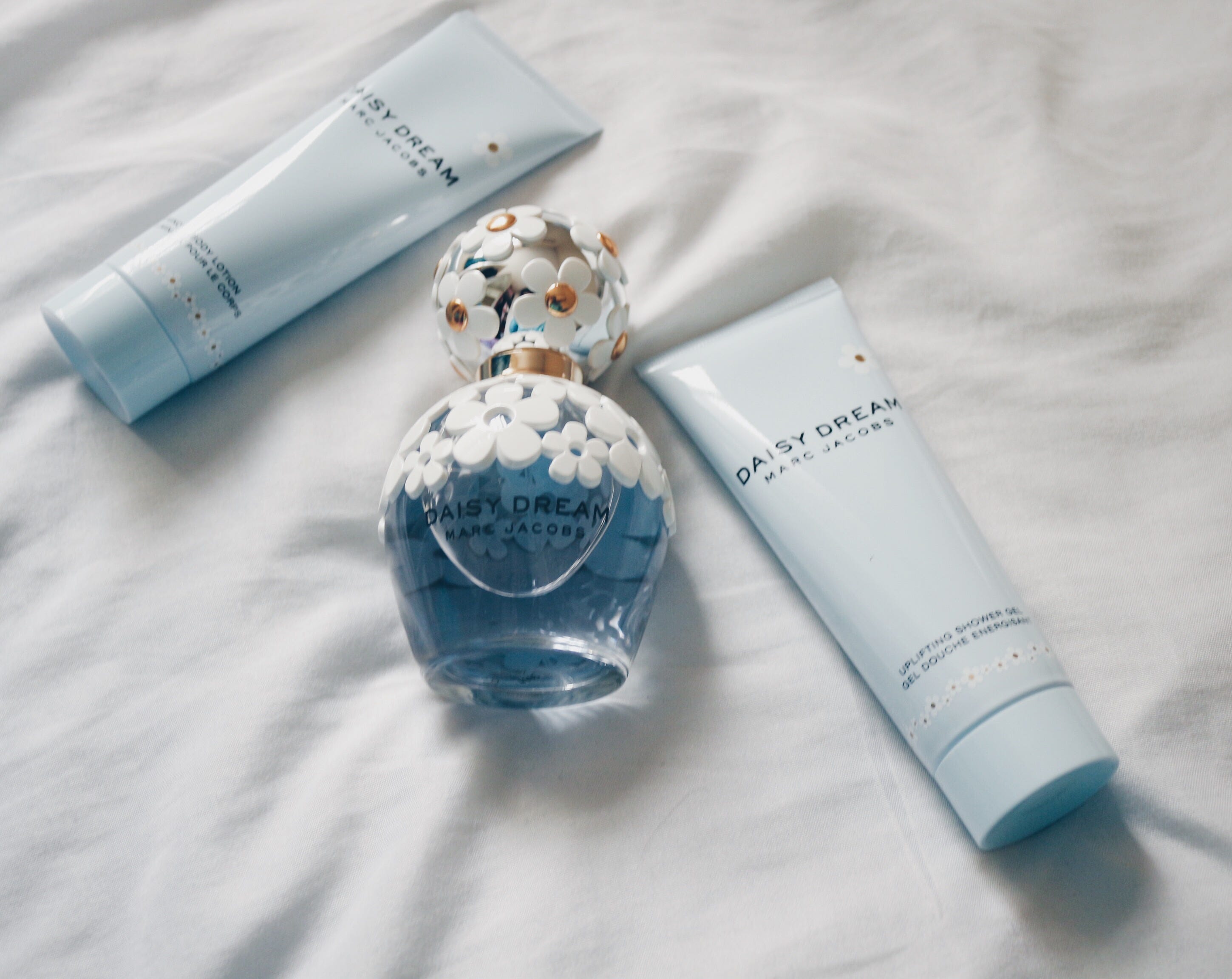 marc jacobs daisy dream boots