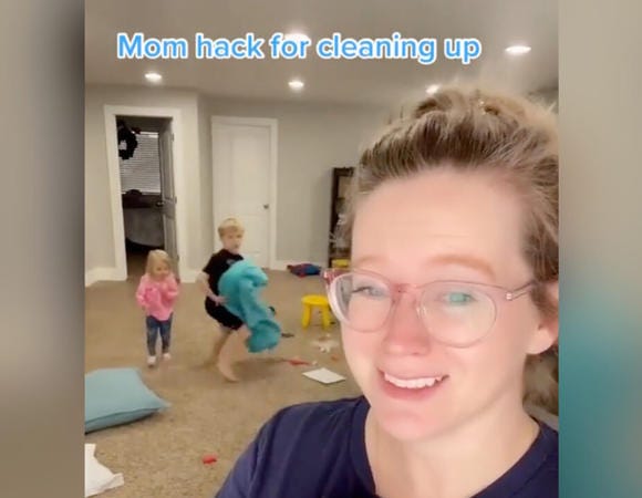 Mom Shares Idea for Getting Kids to Clean up Toys Without Complaining ...