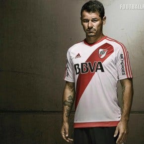 river plate black jersey