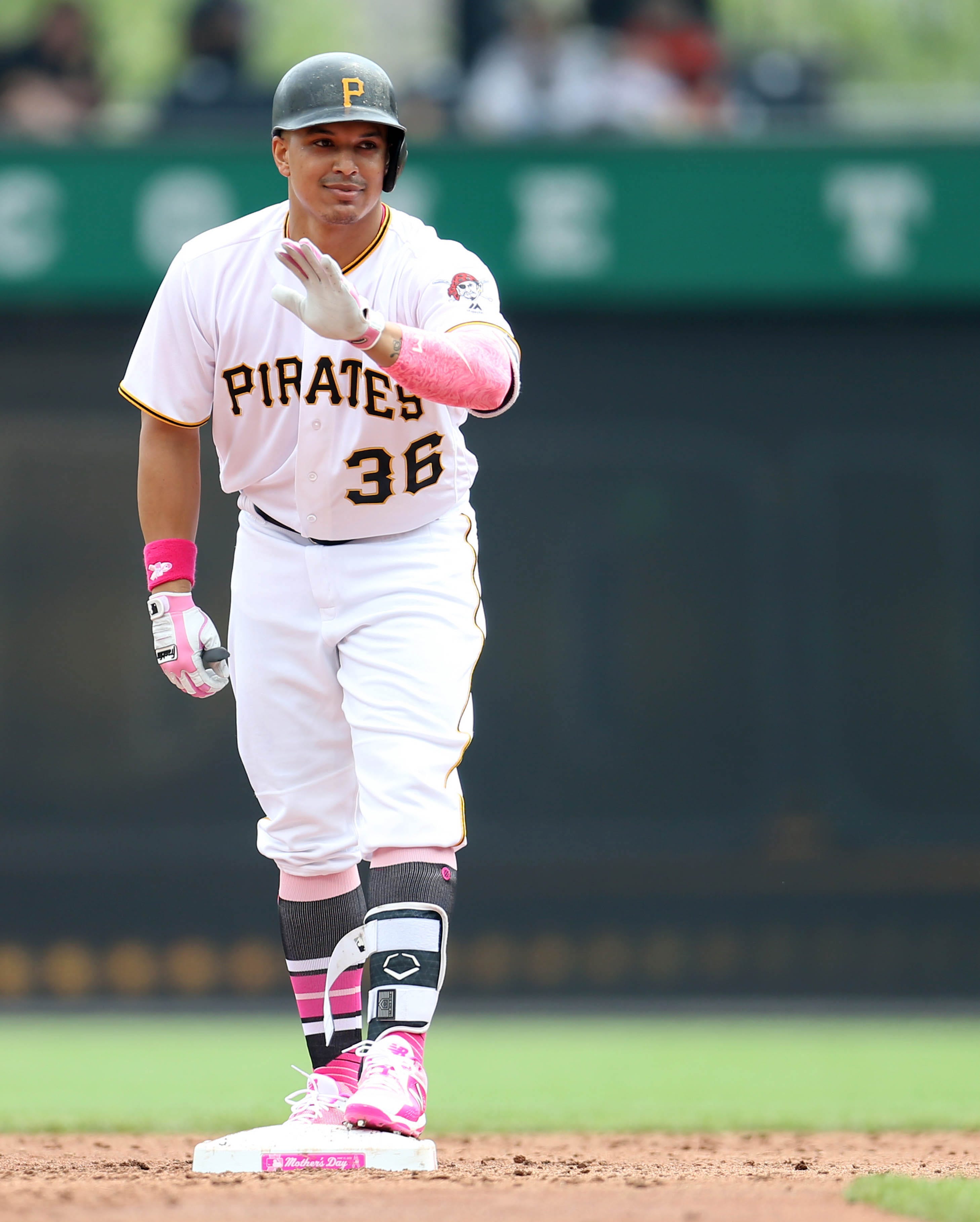 pirates mother's day jersey