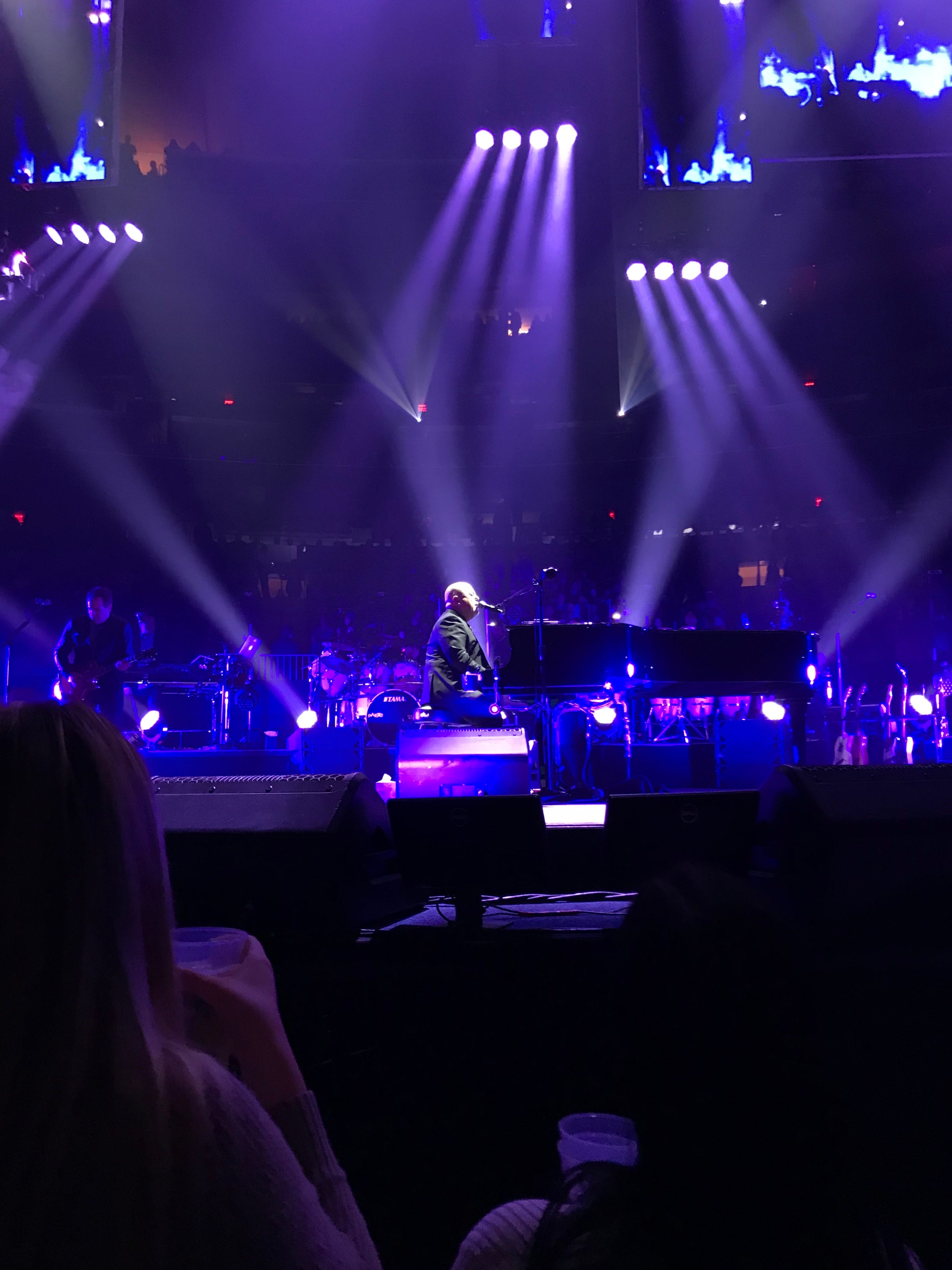Concert Review A Night In Billy Joel S Madison Square Garden