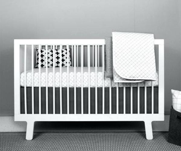 how to choose a crib for your baby