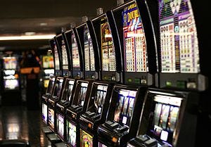 100 dollar slot machines videos