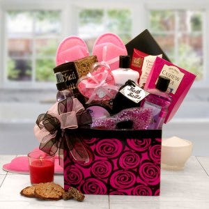 romantic gifts for girls