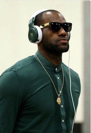 lebron wearing beats