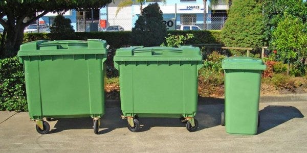 8 Reasons Why You Should Work with a Skip Bin Hire Company
