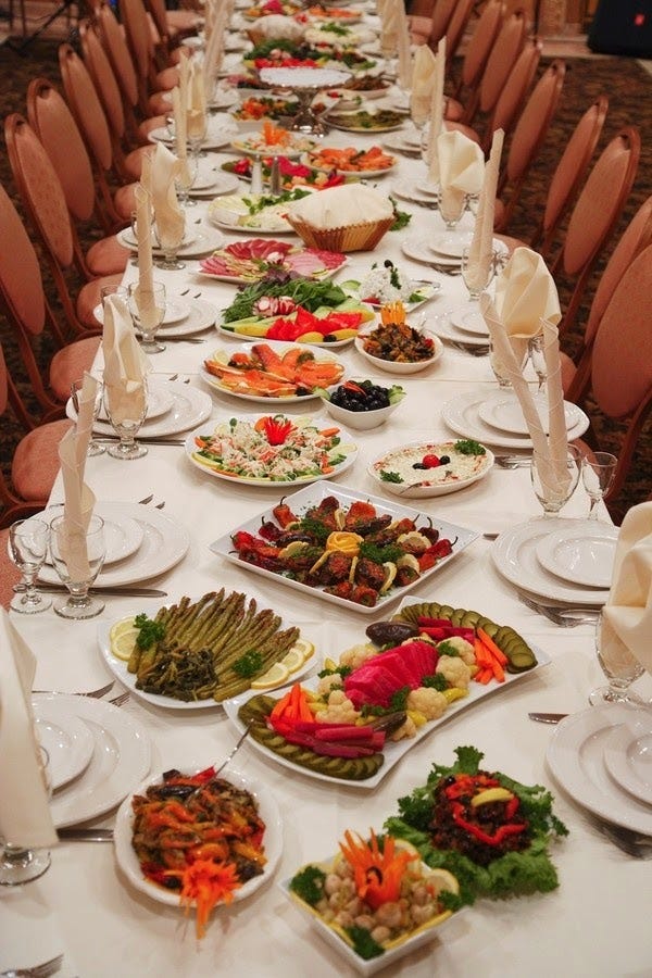 Featured image of post Steps to Make Dinner Family Style Table Setting