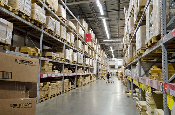 IKEA: la sfida dell'ecommerce. Gli svedesi verso e non versus Amazon e… |  by Mario Mancini | Medium