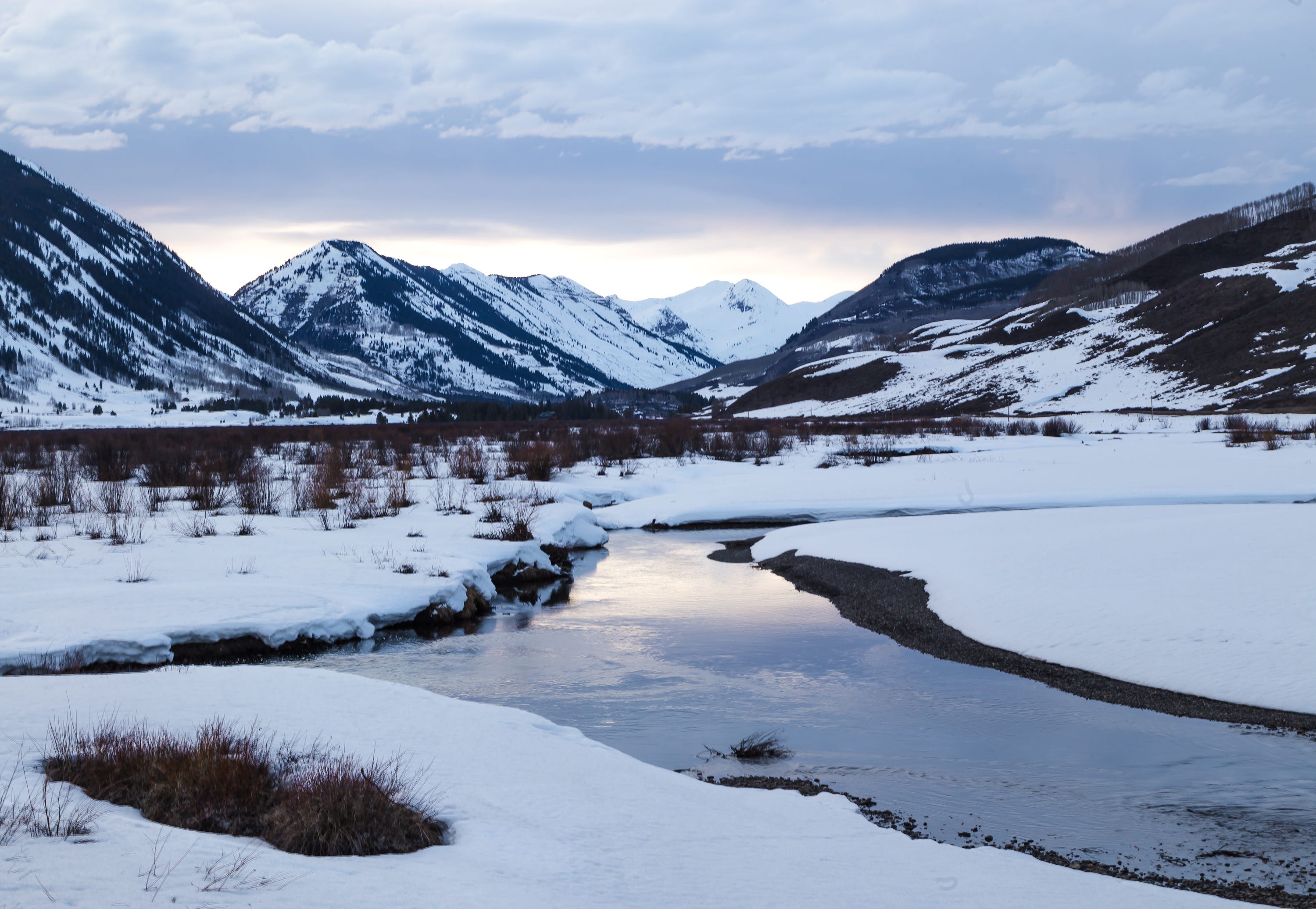 Snowshoeing in Crested Butte. 2 people, 555 miles by Turo Turo