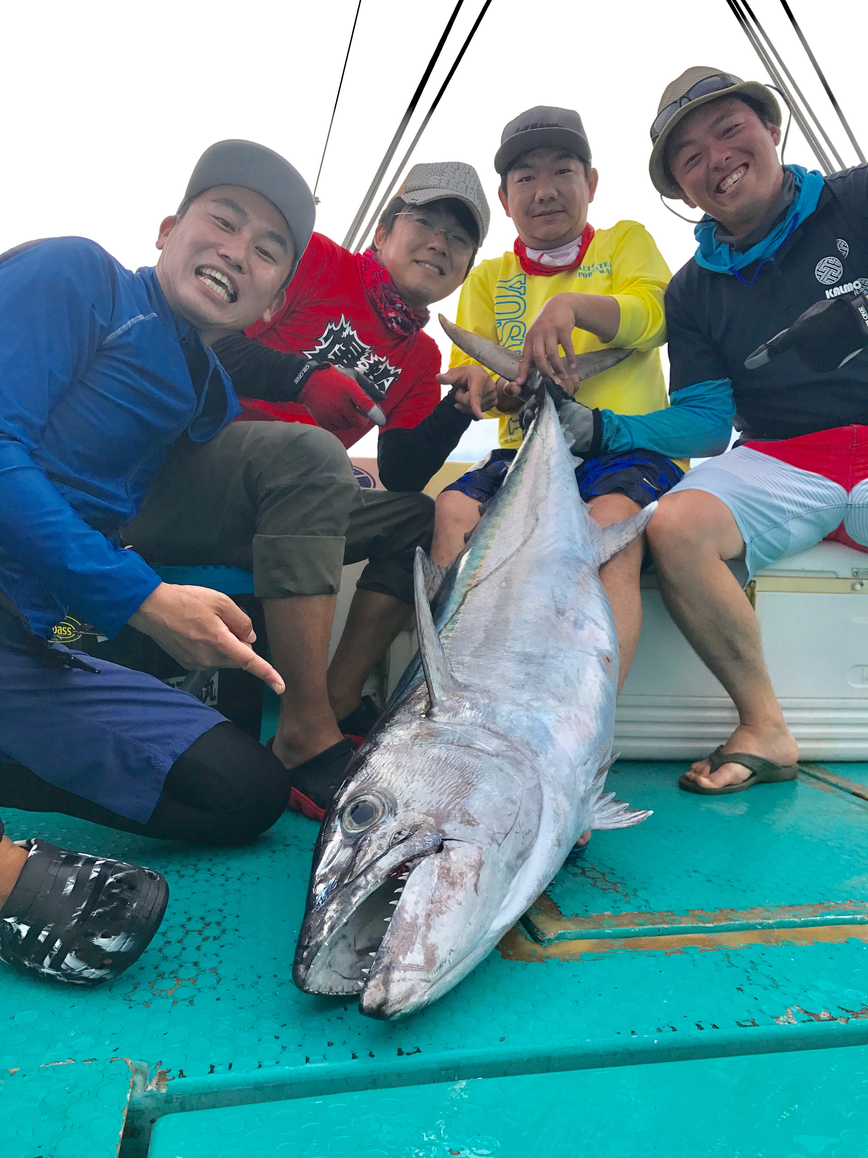 4月 夢の釣り船 Yosemiyaで2泊3日 日本一明るい船長とも言われている Yosemiya の名物船長と船中2泊でいく釣 By Takao Ozawa Medium 4月 夢の釣り船 Yosemiyaで2泊3日 日本一明るい船長とも言われている Yosemiya の名物船長と船中2泊でいく釣 By Takao Ozawa Medium