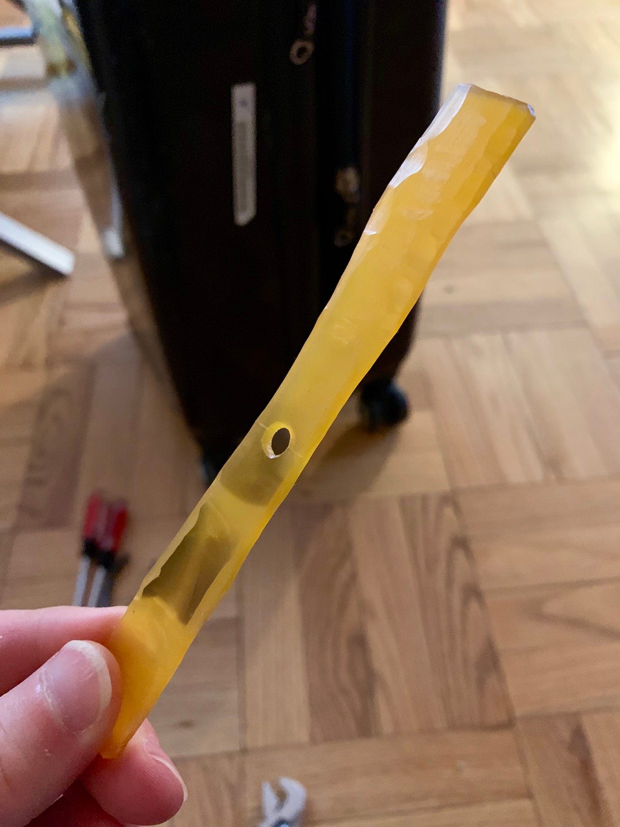 How to repair a telescoping luggage handle — the post I could never