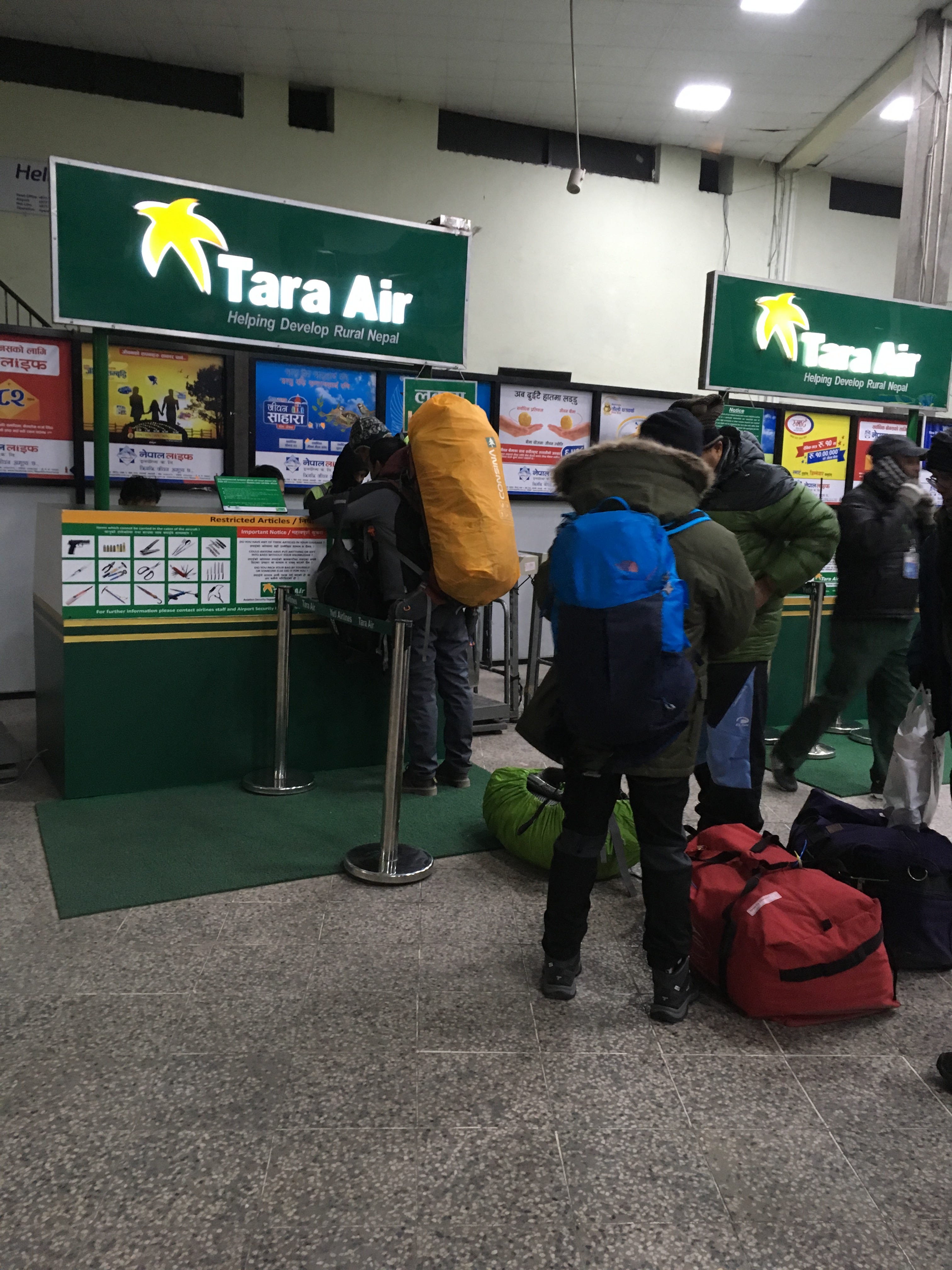 Perjalanan Menantang Himalaya Bagian 3 Bandara Paling Berbahaya Di Dunia By Rizal Ramadhan Medium