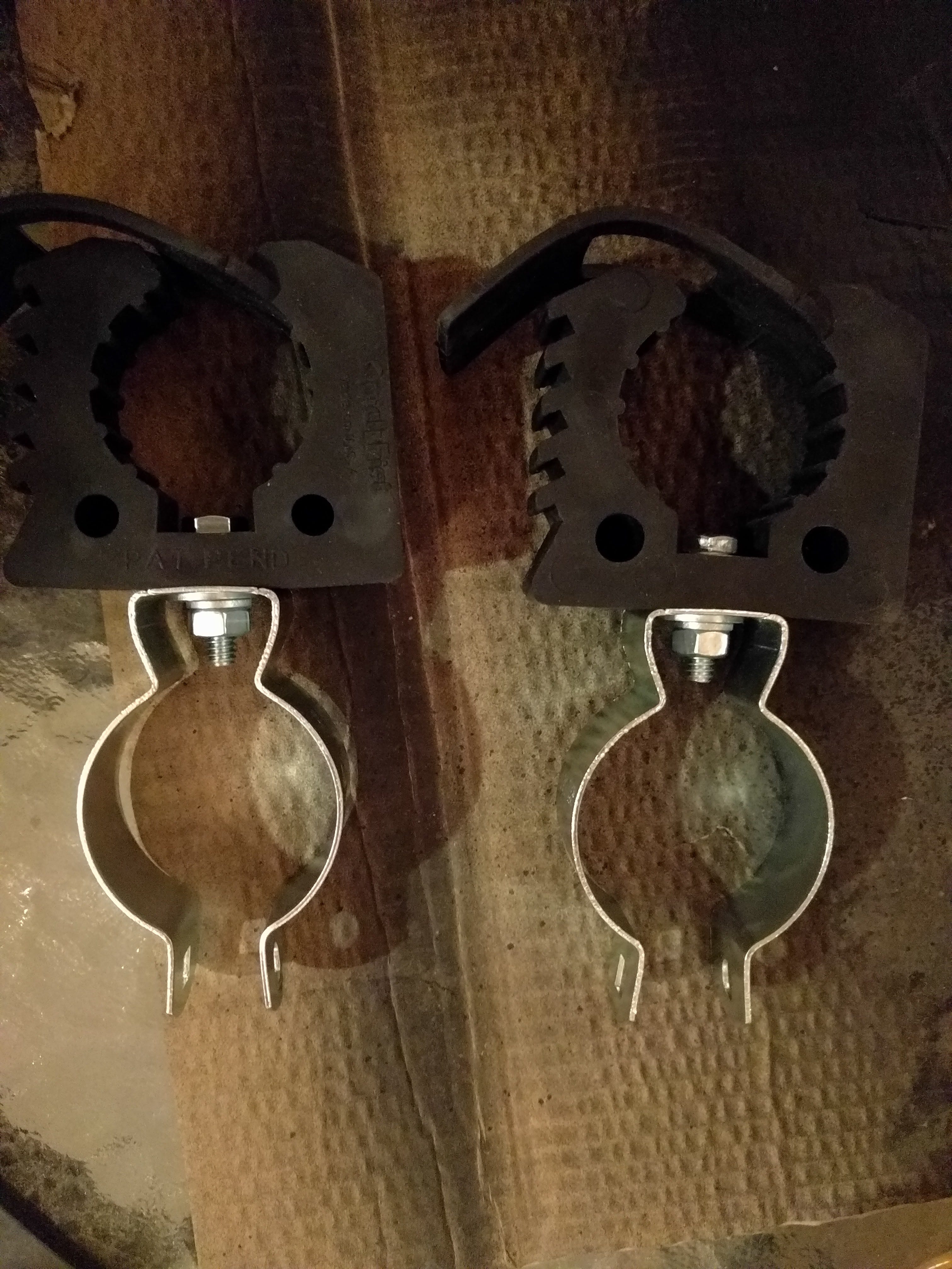 DIY FJ Cruiser Roof Rack Axe, Shovel and Tool Mount by J&J Kniv